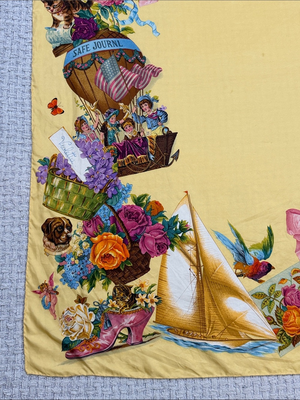 Rare Authentic Gucci Silk Floral Scarf  Whimsical Yellow Animals Hearts Ribbon - Picture 10 of 17